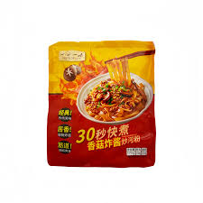 一城一味香菇炸酱河粉 YCYW Rice Noodles with Mushroom Zhajiang Sauce 175g